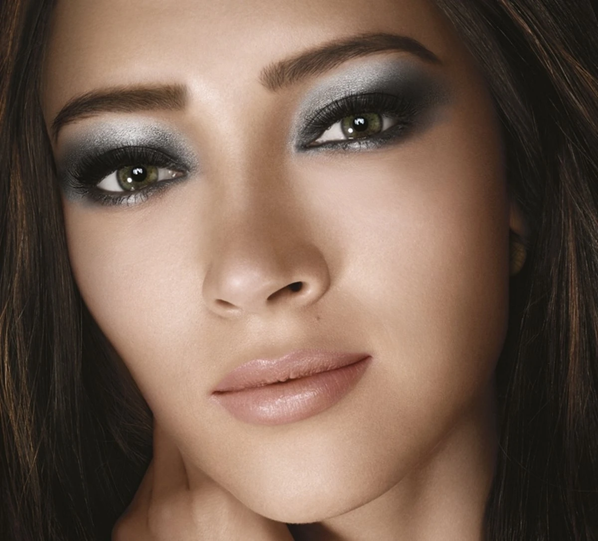 Maybelline Color Show Mono - 2 Stripped Nude - Oogschaduw 2 Maybelline Color Show Mono - 2 Stripped Nude - Oogschaduw - Afbeelding 2