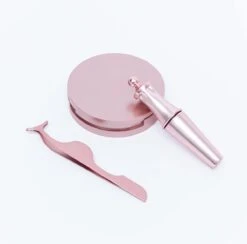 Luxe Magnetische Eyeliner + Magnetische Wimpers Set – Zwart Miami - Wimpers Zonder Lijm - 3D Nepwimpers - Magnetische Eyeliner - Herbruikbare Wimpers – Eyelashes - Magnetisch - Zwarte Wimpers - Wimper Magneet - Pincet - Giftbox - Cadeau Tip -Oogmake Up Winkel 1200x1183 8