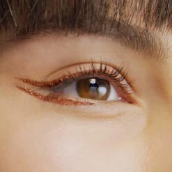 L'Oréal Paris Matte Signature Eyeliner Van Superliner – Matte Liquid Eyeliner – Waterproof - 07 Copper – Bruin -Oogmake Up Winkel 1200x1198 24