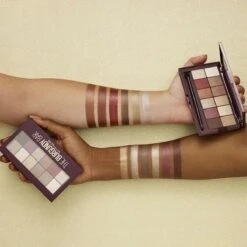 Maybelline The Burgundy Bar Oogschaduw En Highlighter Palette – Limited Edition 22 Maybelline The Burgundy Bar Oogschaduw En Highlighter Palette – Limited Edition -Oogmake Up Winkel 1200x1200 1021