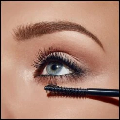 Max Factor Masterpiece Lash Crown Waterproof Mascara - 001 Black -Oogmake Up Winkel 1200x1200 3