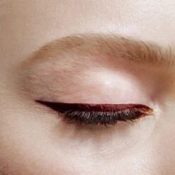 L'Oréal Matte Signature Eyeliner - 05 Burgundy -Oogmake Up Winkel 1200x1200 438