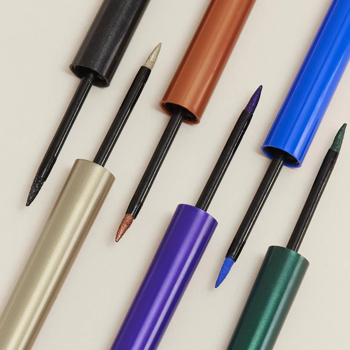 Rimmel London Rimmel Wonder'proof Liner Eyeliner - 003 Green 3 Rimmel London Rimmel Wonder'proof Liner Eyeliner - 003 Green - Afbeelding 3