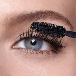 Maybelline Volum'Express Falsies - Zwart - Mascara 28 Maybelline Volum'Express Falsies - Zwart - Mascara -Oogmake Up Winkel 1200x1200 59