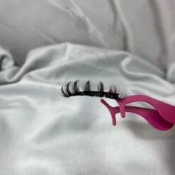 EHH BEAUTY - Lashes - Nepwimpers- Lash Exentions - Mooie Natuurlijke Wimpers - Volume Lashes - Russian Volume -Oogmake Up Winkel 1200x1200 709