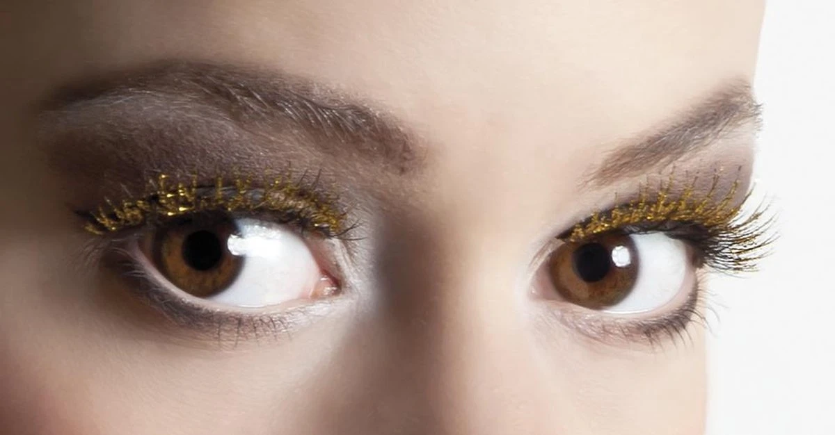 Smiffys BOLAND BV - Nep Wimpers Met Goudkleurige Glitters 2 Smiffys BOLAND BV - Nep Wimpers Met Goudkleurige Glitters - Afbeelding 2