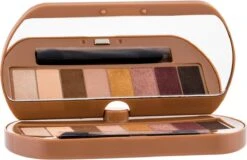 Bourjois Eye Catching Oogschaduw Palette - 3 Eye Catching Nude 30 Bourjois Eye Catching Oogschaduw Palette - 3 Eye Catching Nude -Oogmake Up Winkel 1200x775 3