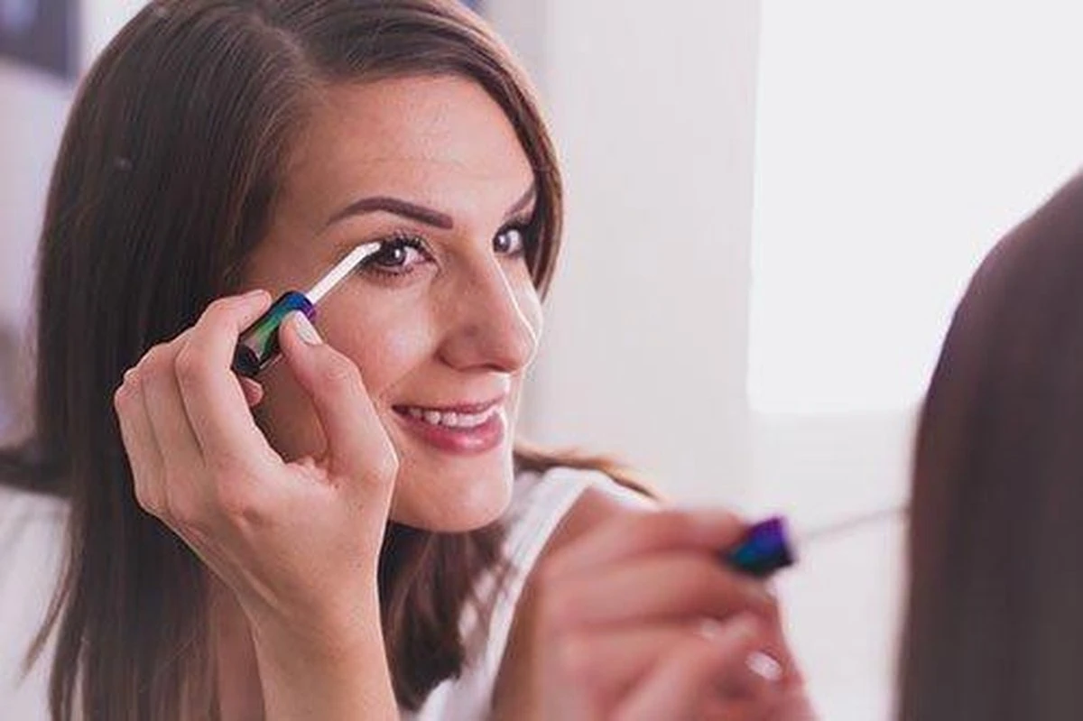 Refectocil Lash & Brow Booster Wimperserum - 6 Ml 2 Refectocil Lash & Brow Booster Wimperserum - 6 Ml - Afbeelding 2