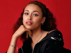 Rimmel London Scandal’Eyes Volume On Demand Mascara - 001 Black 13 Rimmel London Scandal’Eyes Volume On Demand Mascara - 001 Black -Oogmake Up Winkel 1200x899