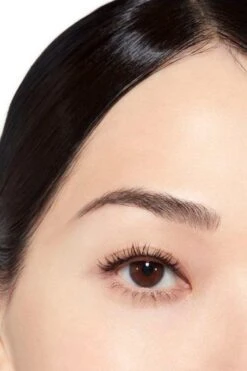 Chanel - Inimitable Waterproof Mascara - Zwart -Oogmake Up Winkel 800x1200 2