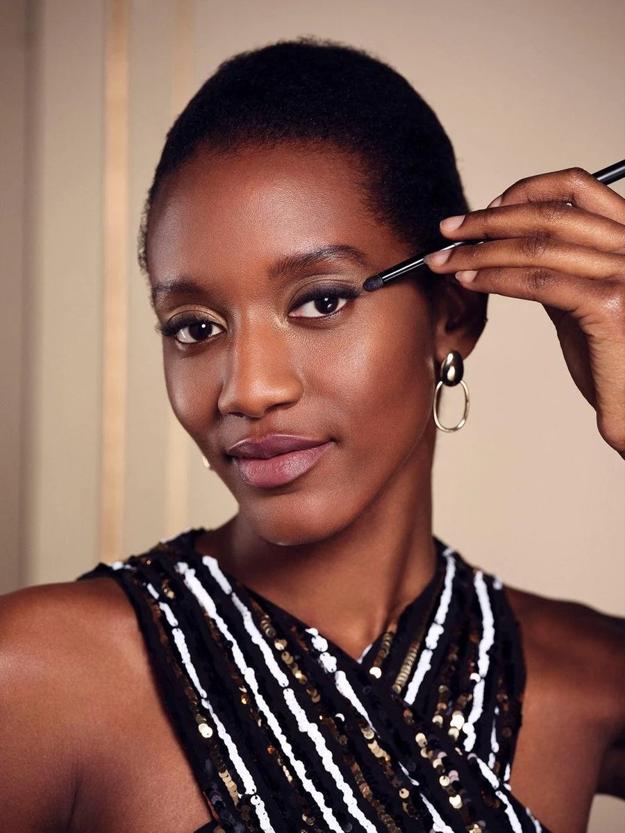 Max Factor Masterpiece Nude Palette Oogschaduw - 002 Golden Nudes 3 Max Factor Masterpiece Nude Palette Oogschaduw - 002 Golden Nudes - Afbeelding 3