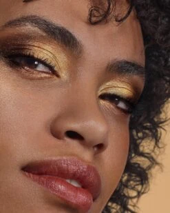 L’Oréal Paris Color Queen Oilshadow Oogschaduw - 33 Extra - Goud -Oogmake Up Winkel 959x1200 17