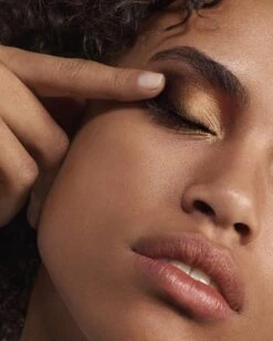 L’Oréal Paris Color Queen Oilshadow Oogschaduw - 33 Extra - Goud -Oogmake Up Winkel 963x1200 2